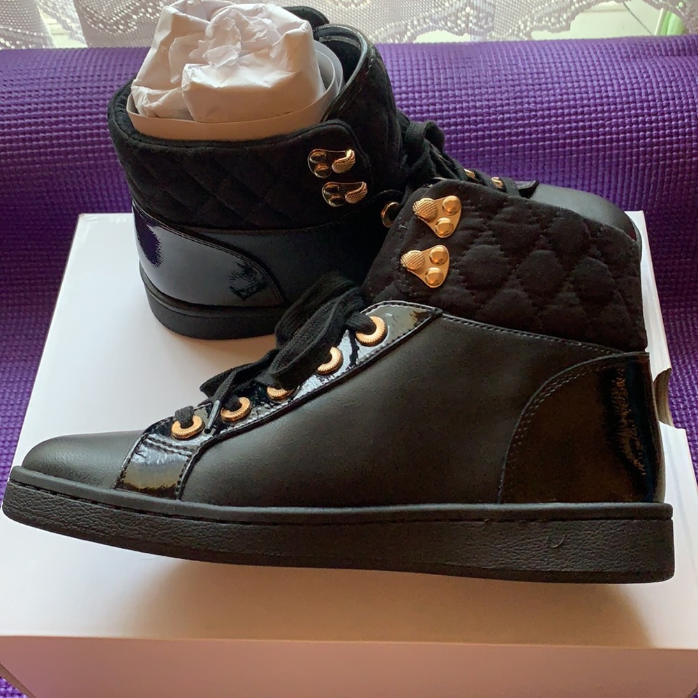 Aldo: Brand new, never worn black sneakers